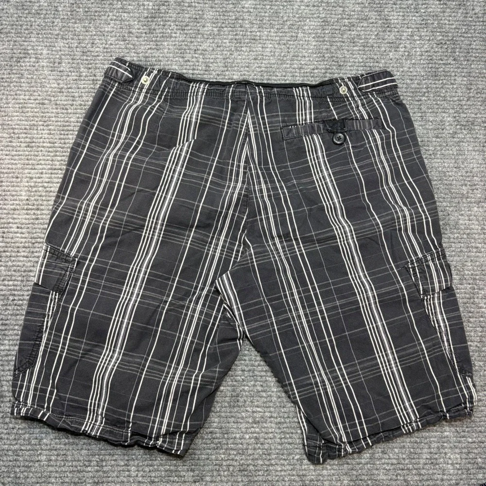 Nike The Athletic Dept Mens Black White Plaid Cargo Shorts Size Large L 36 Waist